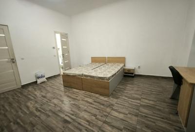 Apartament cu 2 camere decomandat în Central - 3