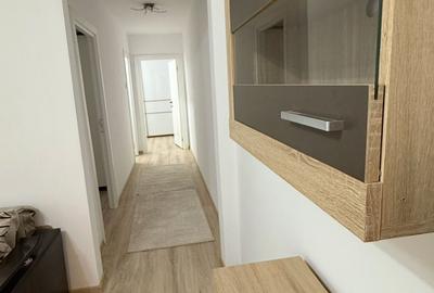 Apartament cu 3 camere decomandat în Calea București - 6