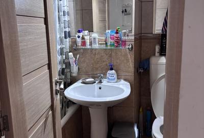 Apartament cu 3 camere semidecomandat în Central - 7