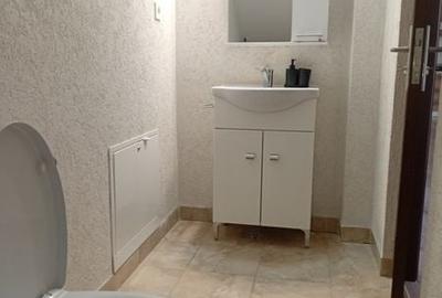 Apartament cu 3 camere în Central - 2