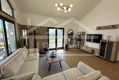 Casă individuală cu 4 camere cu Teren 700 Mp în Livezeni - 2