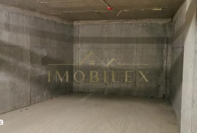 Spațiu comercial, de 96 mp, în Central