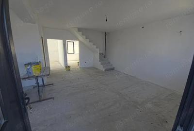 Casă cu Teren 210 Mp în Valu lui Traian - 4