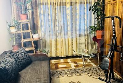 Apartament cu 4 camere decomandat, mobilat în Exterior Vest