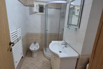 Apartament cu 2 camere decomandat în Central - 2