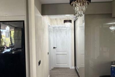 Apartament cu 2 camere decomandat în Calea București - 4