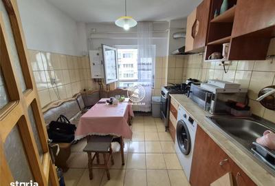 Apartament cu 3 camere decomandat în Dacia - 3