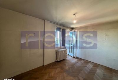 Apartament cu 3 camere decomandat în Barbu Văcărescu