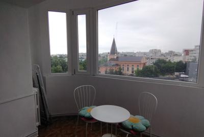 Apartament cu 3 camere decomandat în Tomis III - 13
