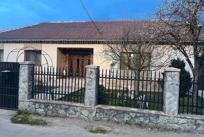 Casă cu Teren 700 Mp în Nord - 10