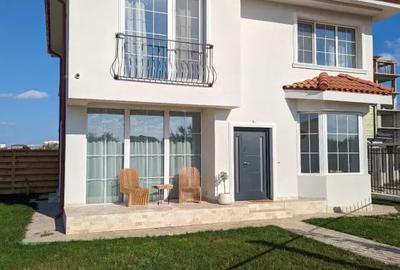 Casă cu 5 camere cu Teren 230 Mp în Central