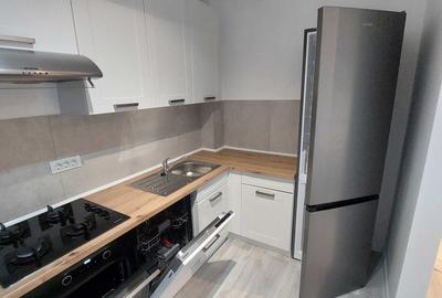 Apartament cu 2 camere semidecomandat în Dumbrăvița