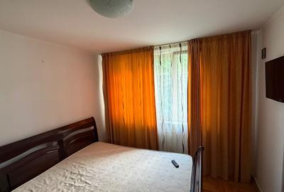 Apartament cu 3 camere decomandat în Central - 1