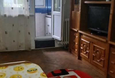 Garsonieră decomandată în Micro 19 - 7