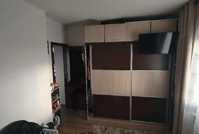 Apartament cu 2 camere semidecomandat în Marghiloman - 1
