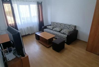 Garsonieră decomandată în Complex Studențesc