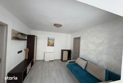 Apartament cu 3 camere decomandat în Central - 2