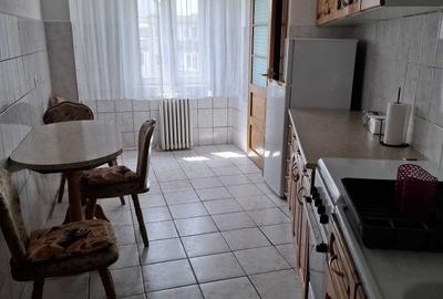 Apartament cu 2 camere decomandat în Nufărul