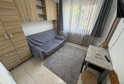Garsonieră decomandată în Complex Studențesc - 2