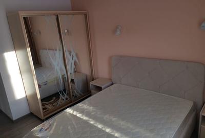 Apartament cu 2 camere decomandat în Cornișa - 2