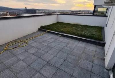 Apartament cu 2 camere decomandat în Tătărași - 12
