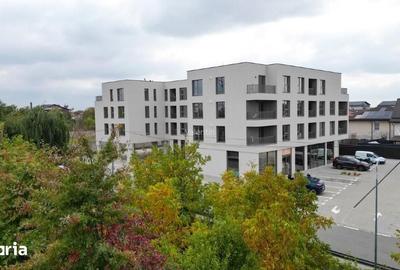 Spațiu comercial, de 90 mp, în Central - 3