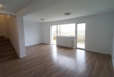 Casă individuală cu 5 camere cu Teren 500 Mp în Exterior Vest - 1