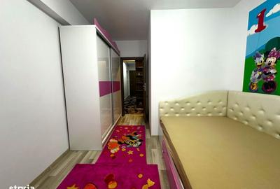 Apartament cu 3 camere decomandat în Dobroești