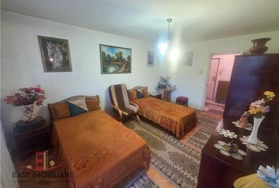 Apartament cu 2 camere decomandat în Dâmbu Pietros - 1