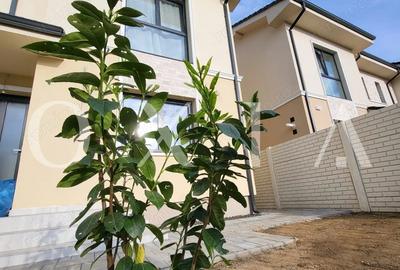 Casă cu Teren 300 Mp în Moșnița Veche