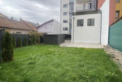 Apartament cu 3 camere în Semicentral