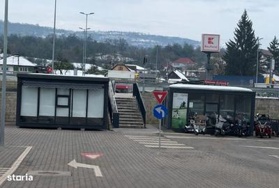 Spațiu comercial, de 15 mp, în Central - 4