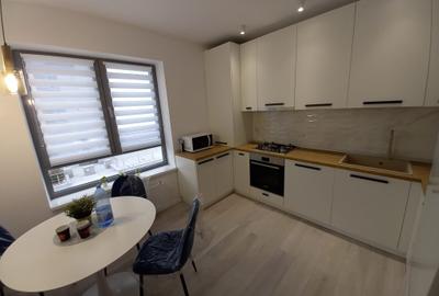 Apartament cu 2 camere, mobilat în Tomis Nord - 12