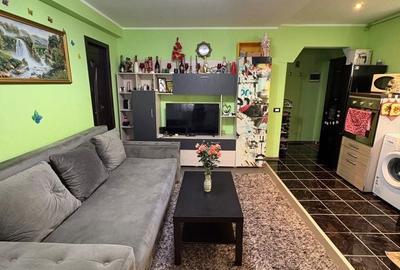 Apartament cu 2 camere în Coman