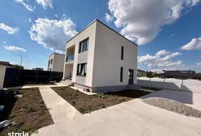Casă cu 4 camere cu Teren 340 Mp în Malu Mare - 3