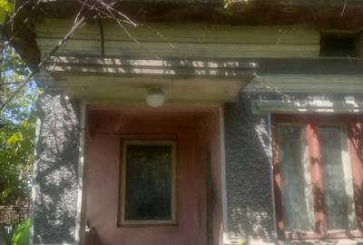 Casă cu 5 camere cu Teren 500 Mp în Central - 2