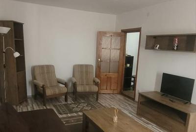 Apartament cu 2 camere decomandat în Central - 2