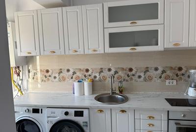Apartament cu 2 camere decomandat în Exterior Vest
