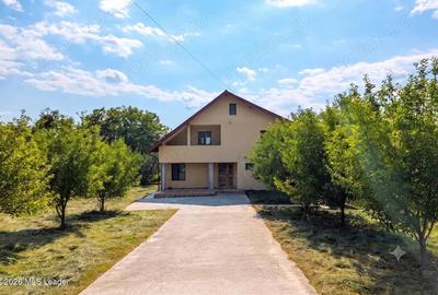 Casă cu Teren 2063 Mp în Bălilești