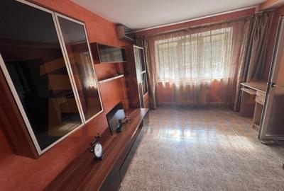 Apartament cu 3 camere semidecomandat, mobilat în Casa de Cultură - 2