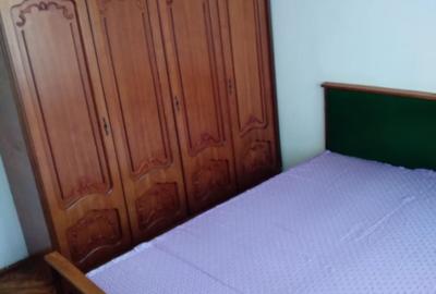 Apartament cu 2 camere decomandat în Arefu