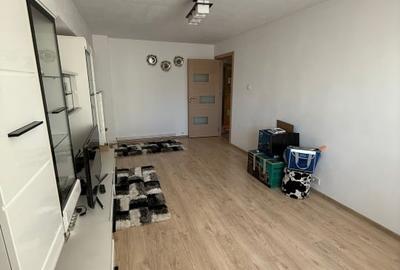 Apartament cu 4 camere decomandat, mobilat în Central - 2