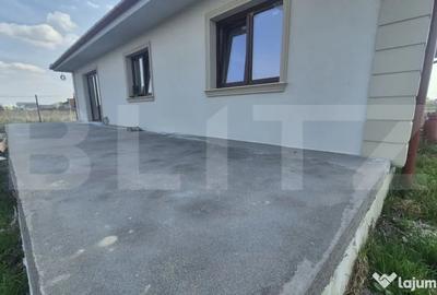 Casă cu 4 camere cu Teren 570 Mp în Central