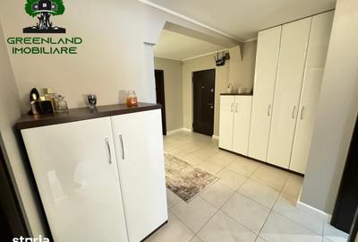 Apartament cu 3 camere decomandat în Ciurea