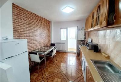 Apartament cu 2 camere decomandat în Faleză - 2