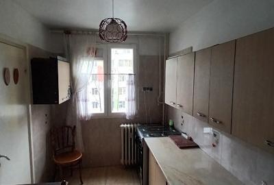 Apartament cu 3 camere decomandat, mobilat în Giurgiului - 2