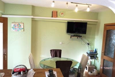Apartament cu 3 camere în Central - 2