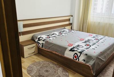 Apartament cu 2 camere decomandat în Tractorul - 3