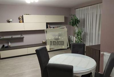 Apartament cu 3 camere decomandat în Turnișor