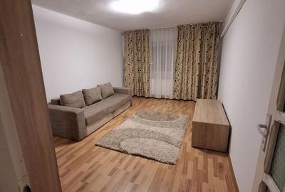 Apartament cu 2 camere decomandat, mobilat în Lipovei